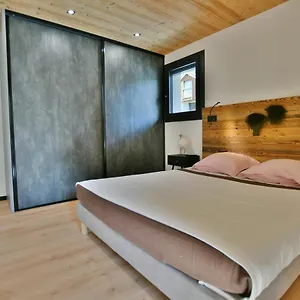Bel Centre De Lumineux Et Spacieux Neuf Appartement Thônes