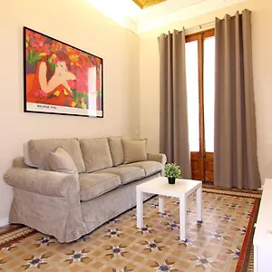 HiGuests Vacation Homes - Girona Appartement Barcelone